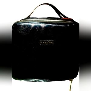 A new Lancome Makeup Bag, used once, In the Color Black, medium size